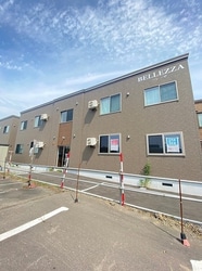 ＢＥＬＬＺＺＡ（ベレッザ）の物件外観写真